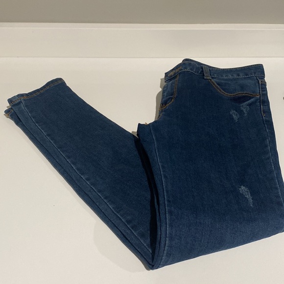 Love Denim cute and stylish - Picture 6 of 6